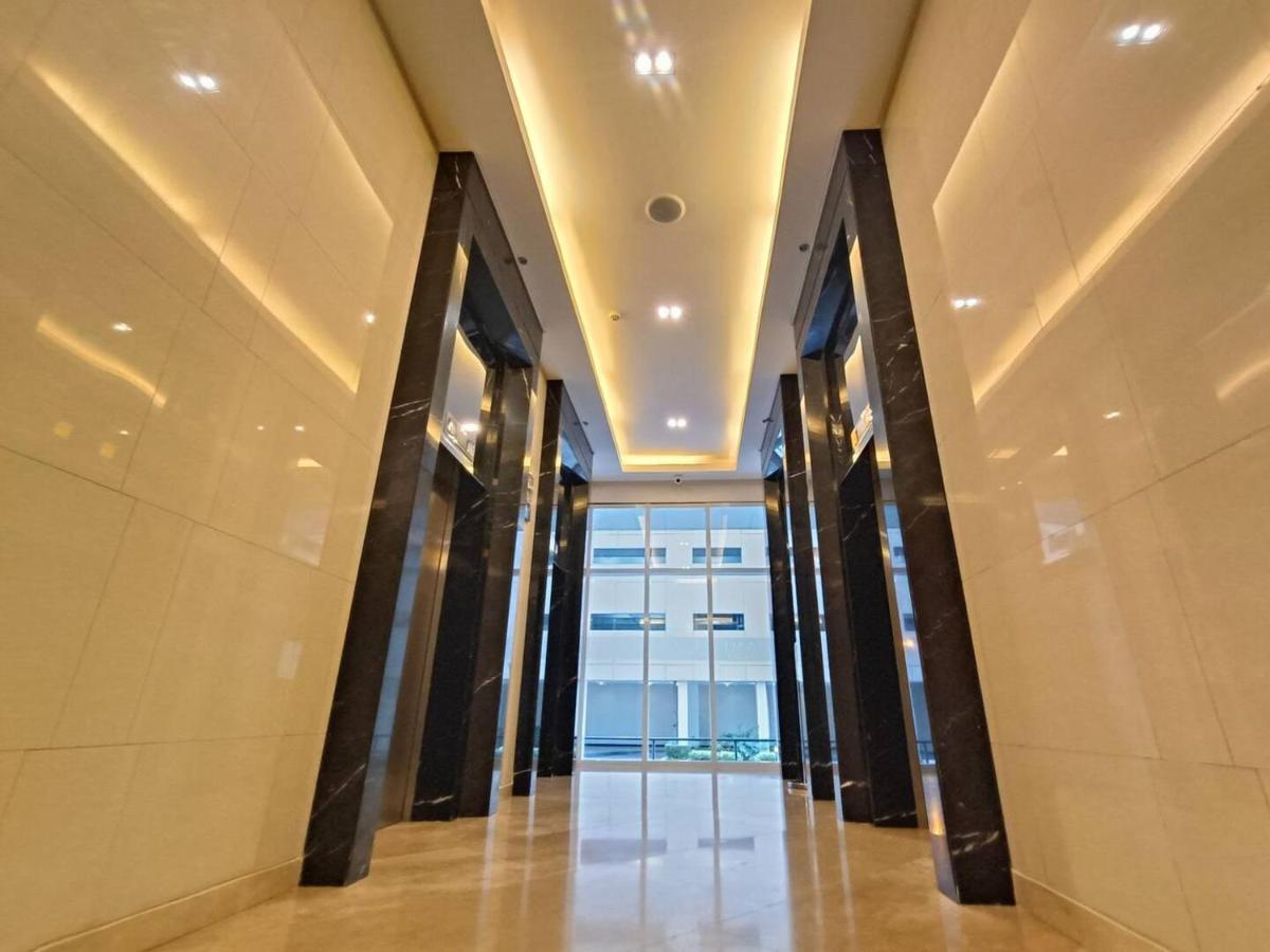 Penthouse Studio At Fame Residence 41St Floor, Shangrila-Megamall Manila Luaran gambar